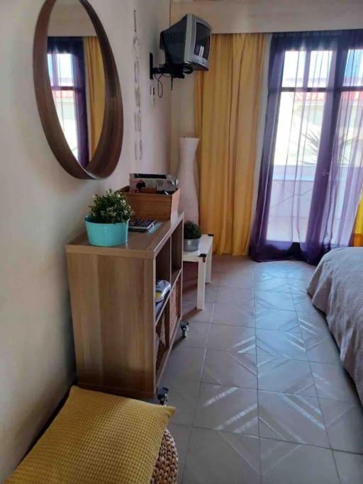 By The Sea-4-souvala,aigina Apartment
